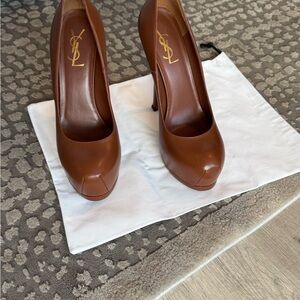 Yves Saint Laurent Brown Heels